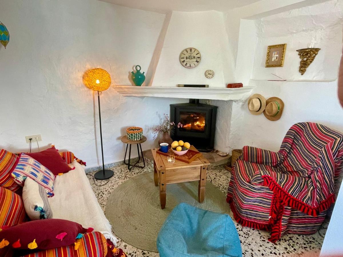 Casa Amigos Sorvilan - La Almendra ภายนอก รูปภาพ